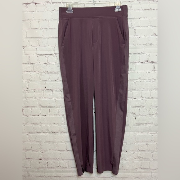 Athleta Brooklyn Ankle Pant in Damask Mauve - Picture 3 of 14
